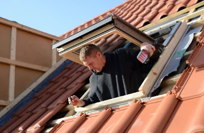 Pose de fenêtres de toit Velux à Hattenville